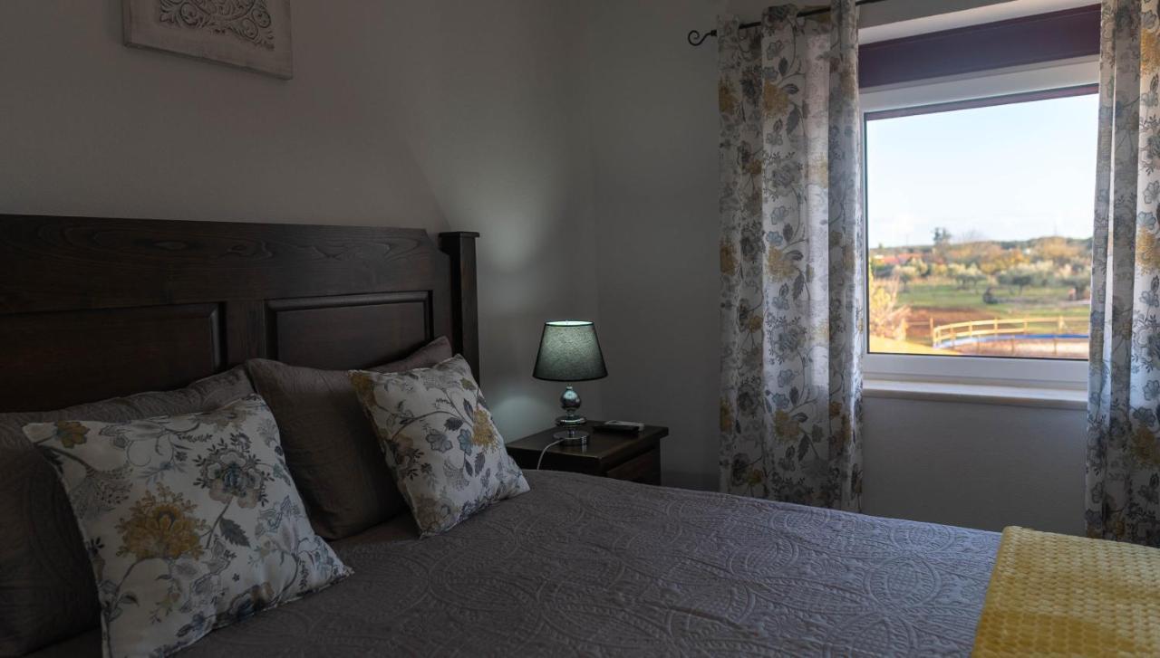 Bed and Breakfast Tapada Do Chafariz Эштремош Экстерьер фото
